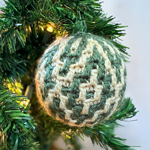 Mosaic Argyle Bauble
