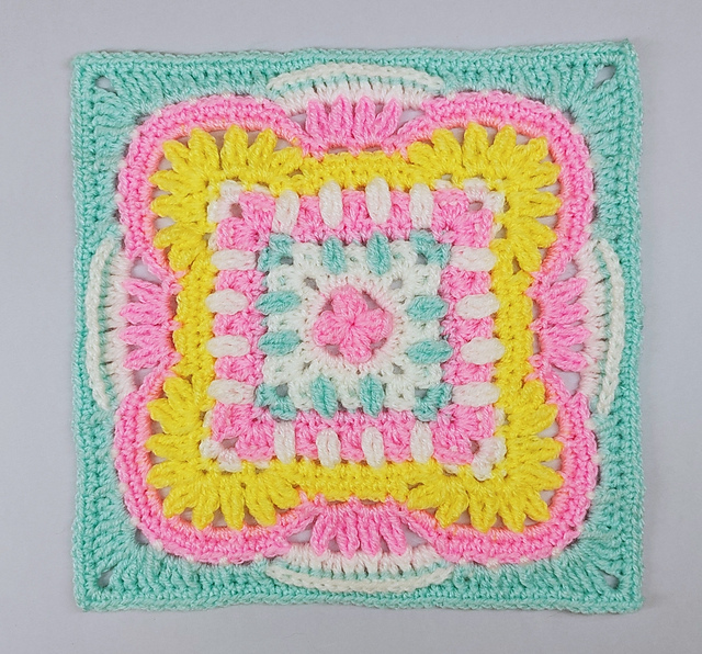 366 days of granny squares / Day 180