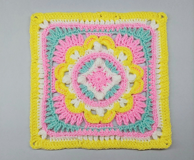 366 days of granny squares / Day 190