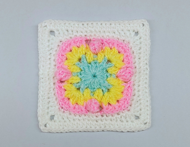 366 days of granny squares / Day 193