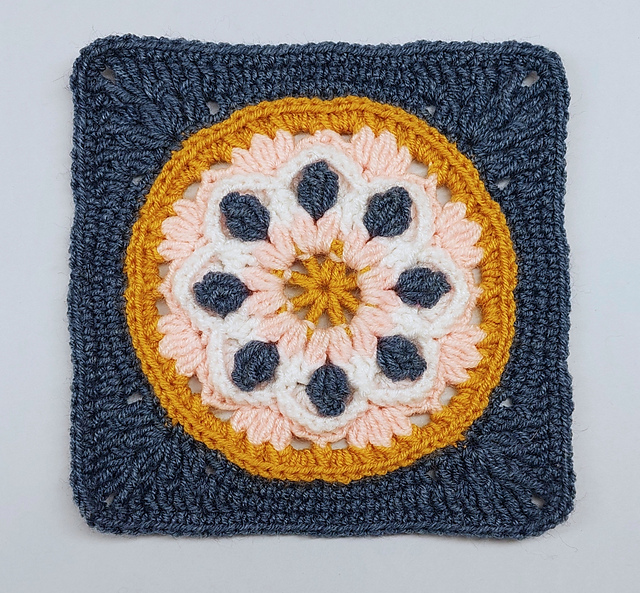 366 days of granny squares / Day 4