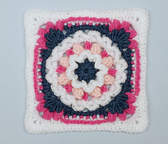 366 days of granny squares / Day 74