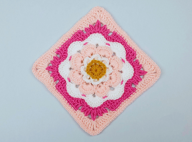 366 days of granny squares / Day 99
