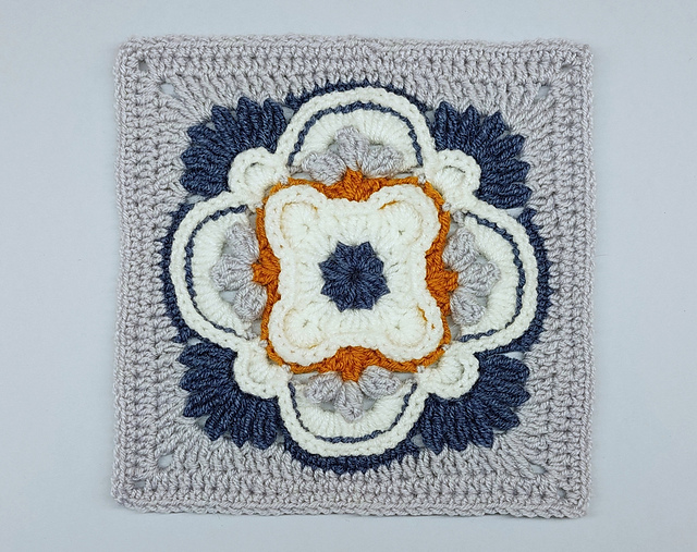 366 days of granny squares / Day 122