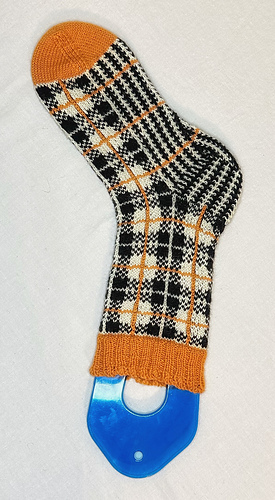 Crochet corrected-resubmit to Sock Madness