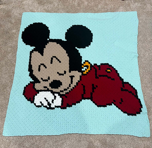 Sleepy Baby Mouse C2C