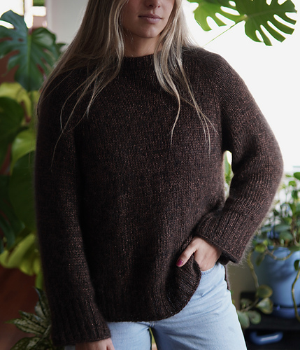 The Lily Pullover