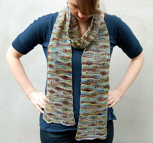 Ravelry Willow Linen Scarf pattern by Loop Knits