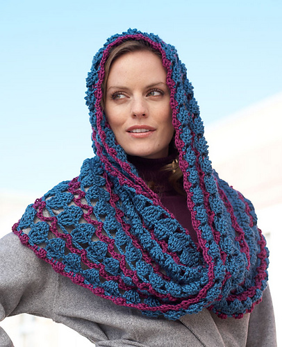 Lace Infinity Cowl photo 3