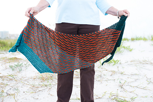 Ravelry: Confundo pattern by Barbara Benson