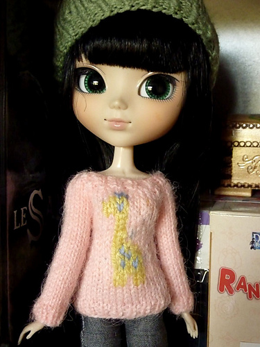 Pullip Off-the-shoulder Sweater photo 3