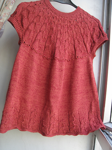 #10 Circular-yoke Pullover 다른 모습 1