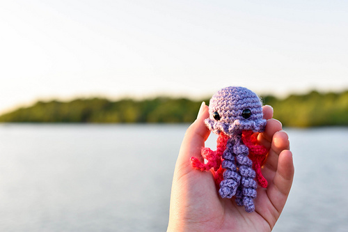 Mini Jellyfish Amigurumi photo 4