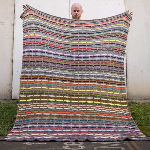 Ravelry Painting Bricks Blanket pattern by Stephen West