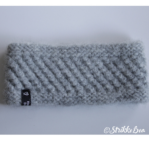 Spildra Lue og Pannebånd - StrikkeBea