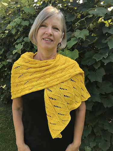 Ravelry: Stroma (triangle) pattern by Susan Ashcroft