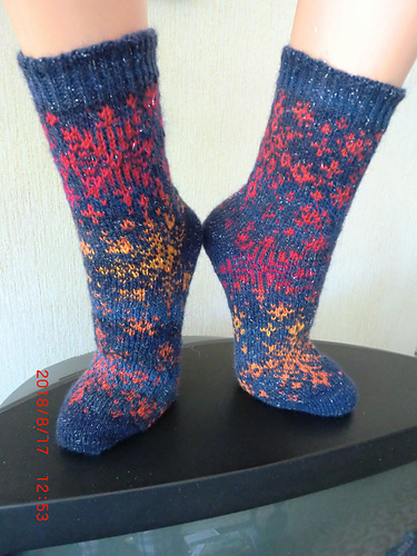 Ravelry: Arctic Blizzard pattern by Katrine Birkenwasser
