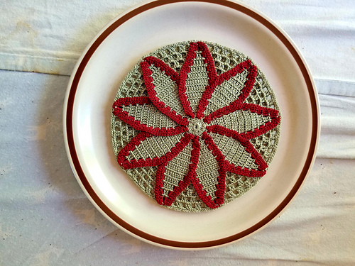 Nine Petal Daisy Potholder photo 2