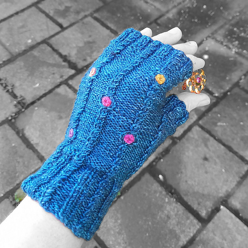 Gemstone Mitts photo 7