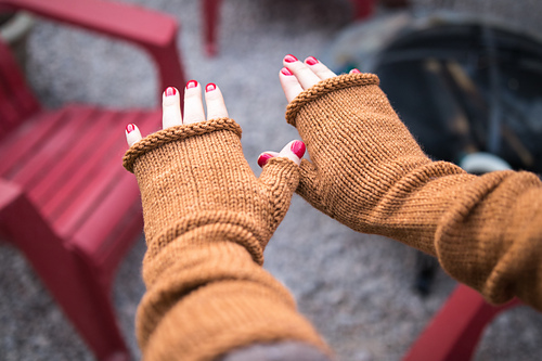 Ildgryte Votter - Tayler Earl