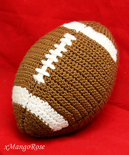 Amigurumi Fotball Fell Pattern - xMangoRose