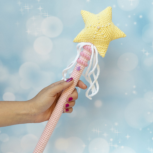 Ravelry: Magic Wand pattern by Nerea Gomis