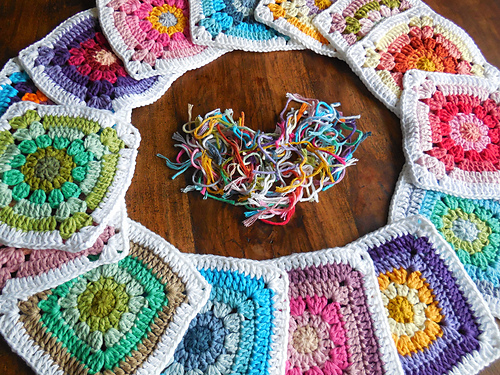 granny square table runner photo 4