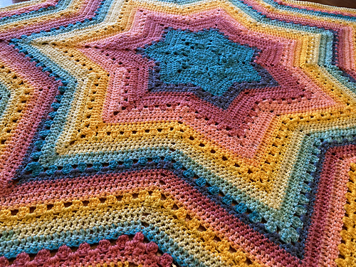 Ravelry: 6 Day Star Blanket pattern by Betty McKnit