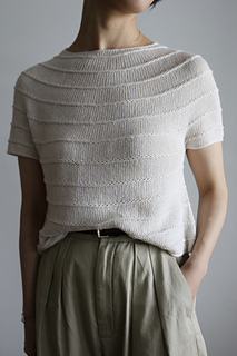 Sample 1: knitted with Tynn Line from Sandnes garn. col. 1015