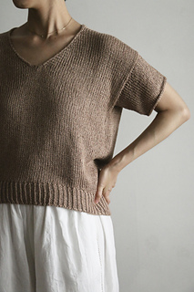 knitted in short sleeve
