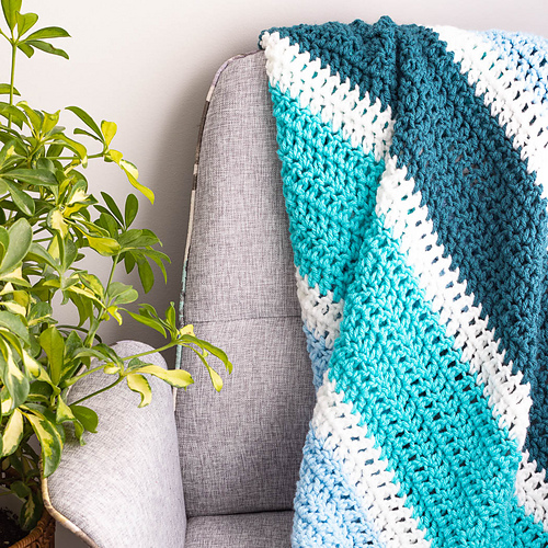 Ravelry Double DC Blanket pattern by Alex DellAringa