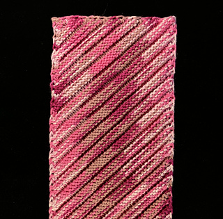 Variegated yarn "pooled" in the center of swatch.
