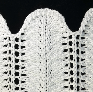 Cast-on edge is at the top to look more like an ostrich plume.