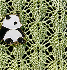 Detail of stitches - In pink or red, this pattern would look like strawberries!