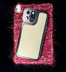 A bigger pad for a bigger phone is easy to knit.