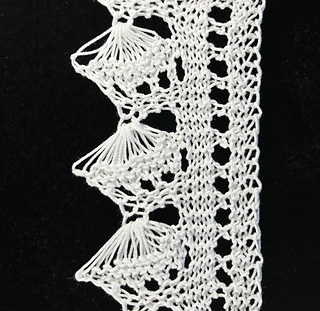Other side of reversible edging
