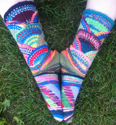 Ravelry: Rainbow Shell Socks pattern by Laurie Goldiuk