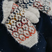 Fidda Mittens pattern 