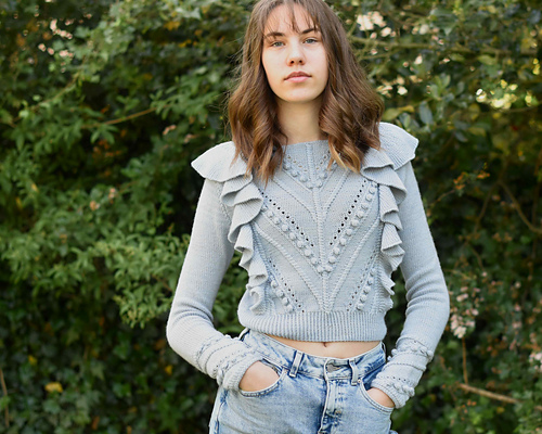 Ruffleskrage Genser - Zanete Knits